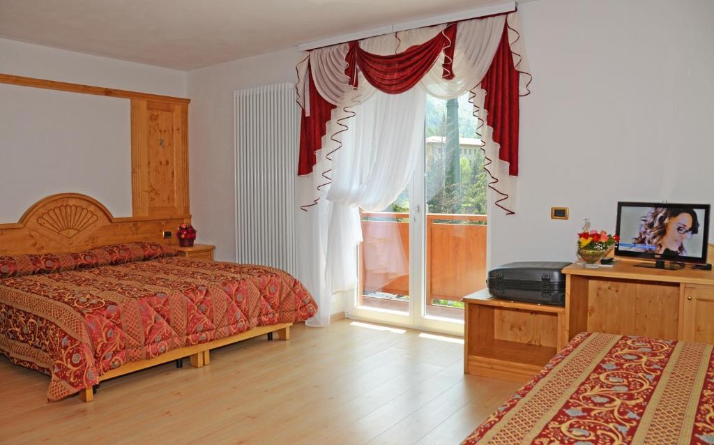 Hotel La Roccia Passo del Tonale Room photo