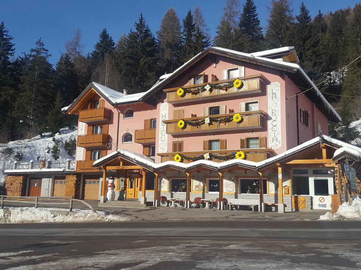 Hotel La Roccia Passo del Tonale Exterior photo