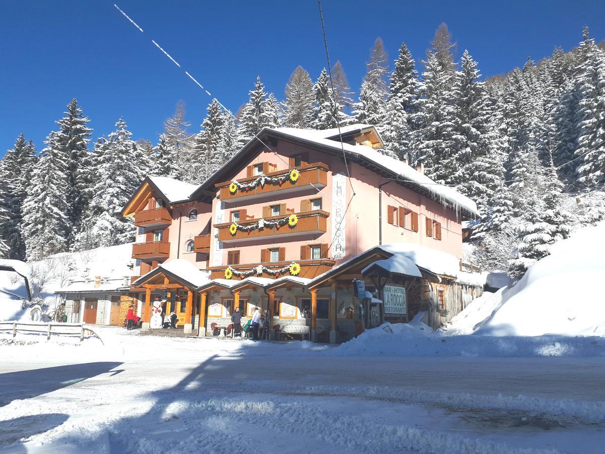 Hotel La Roccia Passo del Tonale Exterior photo